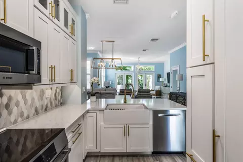216 Fleming St, Key West, FL 33040 photo 13