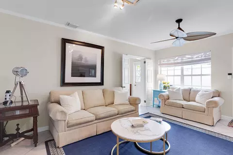Living - 827 Eisenhower Dr, Key West, FL 33040 photo 10 of 11