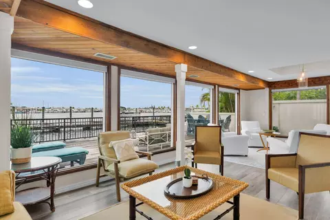 Living - 827 Eisenhower Dr, Key West, FL 33040 photo 6 of 11