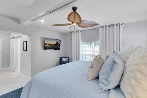 Bedroom - 827 Eisenhower Dr, Key West, FL 33040 photo 2 of 8