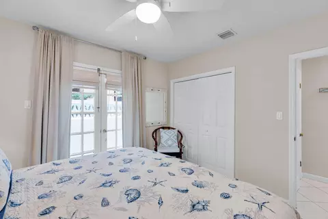 Bedroom - 827 Eisenhower Dr, Key West, FL 33040 photo 7 of 8