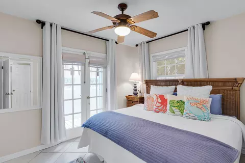 Bedroom - 827 Eisenhower Dr, Key West, FL 33040 photo 4 of 8
