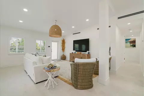 889 Ellen Dr, Key Largo, FL 33037 photo 13