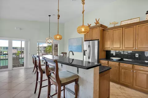 Kitchen - 470 9th St #KEY colony, Key Colony Beach, FL 33051 photo 2 of 4