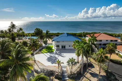 308 Sabal St, Marathon, FL 33050
