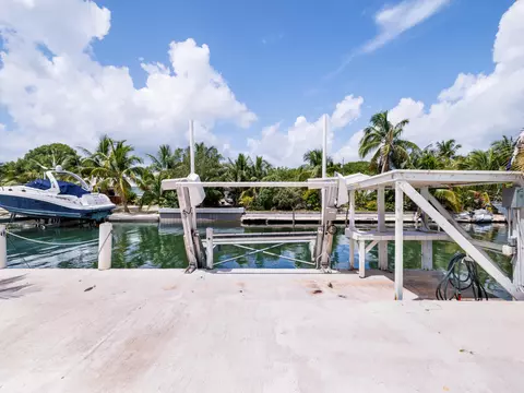 599 30th St, Marathon, FL 33050 photo 40