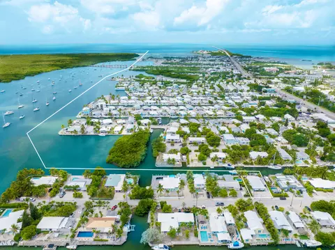 599 30th St, Marathon, FL 33050 photo 3