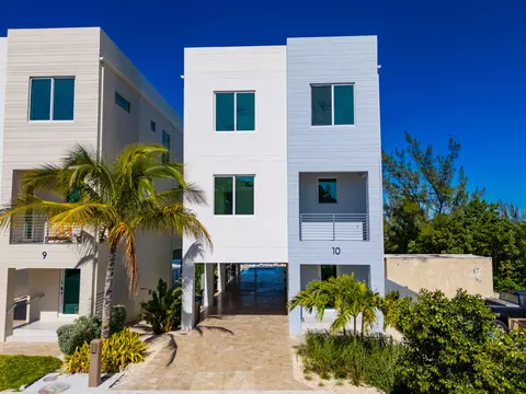 990 41st Street Gulf Street Gulf #10, Marathon, FL 33050