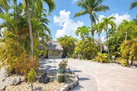 2950 Overseas Hwy #24, Saddle Bunch, FL 33040