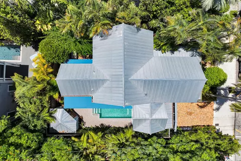 View/Area - 628 William St, Key West, FL 33040 photo 2 of 2