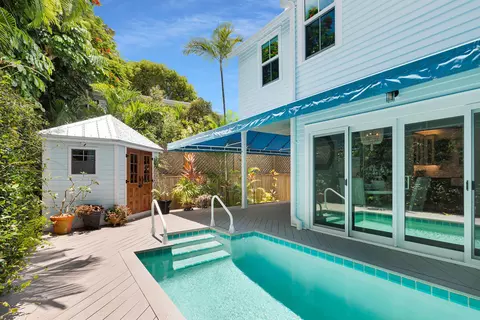 Exterior - 628 William St, Key West, FL 33040 photo 8 of 8
