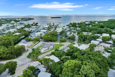 38 Pirates Dr, Key Largo, FL 33037 photo 8