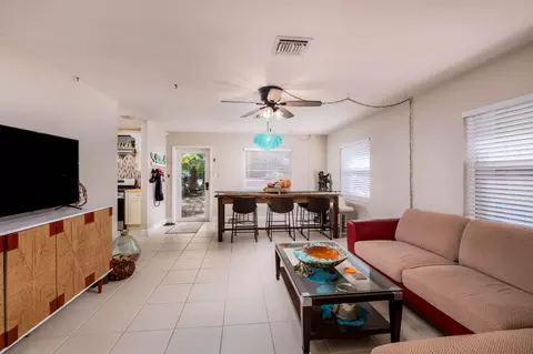 153 Apache St, Tavernier, FL 33070 photo 4