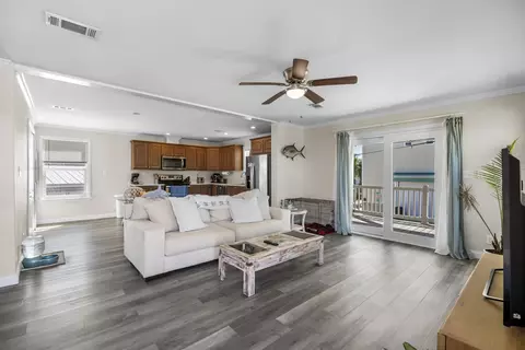 599 W 105th Street Ocean St, Marathon, FL 33050 photo 8
