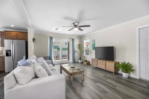 599 W 105th Street Ocean St, Marathon, FL 33050 photo 9