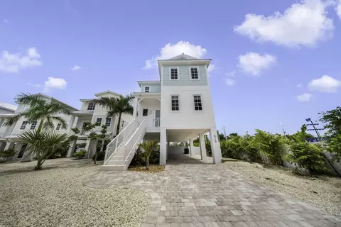 Exterior - 818 39th St, Marathon, FL 33050 photo 1 of 3