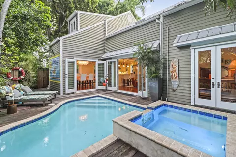 1017 Angela St, Key West, FL 33040