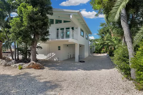 147 Sioux St, Tavernier, FL 33070
