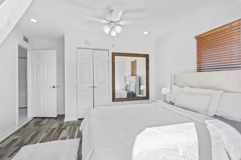Bedroom - 8 Jade Dr, Key West, FL 33040 photo 7 of 8