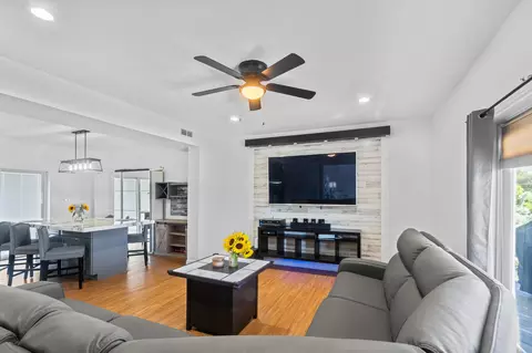 Living - 8 Jade Dr, Key West, FL 33040 photo 2 of 2
