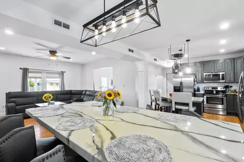 Dining - 8 Jade Dr, Key West, FL 33040 photo 1 of 1