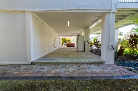 Exterior - 8 Jade Dr, Key West, FL 33040 photo 4 of 5