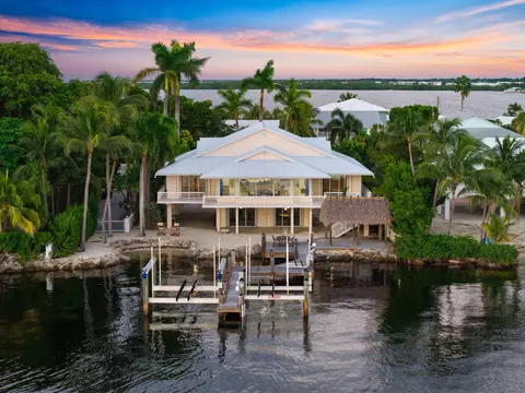 4 South Dr, Key Largo, FL 33037