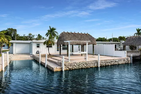 251 Azalea St, Tavernier, FL 33070