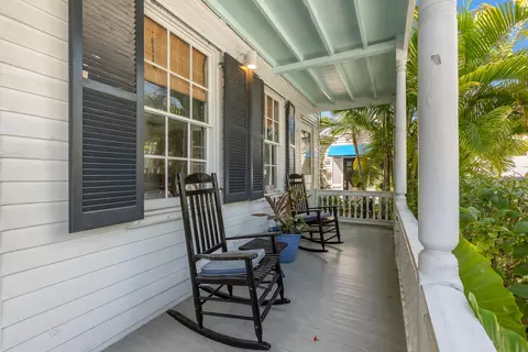 Exterior - 1022 Fleming St, Key West, FL 33040 photo 3 of 20