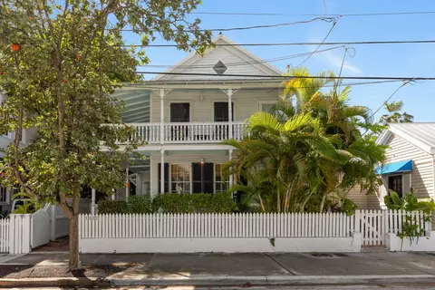 Exterior - 1022 Fleming St, Key West, FL 33040 photo 15 of 20