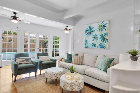 Living - 1022 Fleming St, Key West, FL 33040 photo 4 of 5