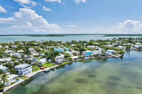 4 Shore Dr, Key West, FL 33040