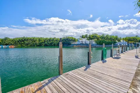 16 E Kyle Way, Marathon, FL 33050 photo 4