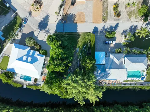 Venetian Way, Islamorada, FL 33036