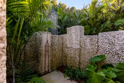 Bath - 3741 Eagle Ave, Key West, FL 33040 photo 7 of 7