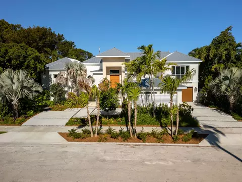 Exterior - 3741 Eagle Ave, Key West, FL 33040 photo 5 of 11