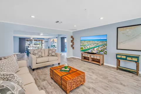 Living - 600 12th St, Key Colony, FL 33051 photo 2 of 2