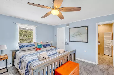 Bedroom - 600 12th St, Key Colony, FL 33051 photo 2 of 9