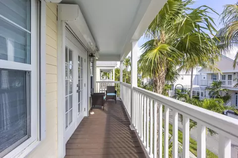 Exterior - 7213 Simran Ln, Duck Key, FL 33050 photo 10 of 12