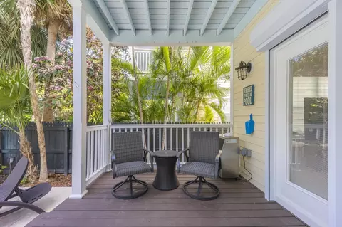Exterior - 7213 Simran Ln, Duck Key, FL 33050 photo 7 of 12