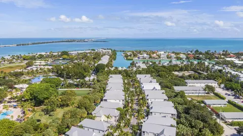 View/Area - 7213 Simran Ln, Duck Key, FL 33050 photo 2 of 4