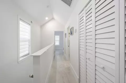 Entry Way - 7213 Simran Ln, Duck Key, FL 33050 photo 1 of 1