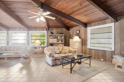 Living - Undisclosed, Key Largo, FL 33037 photo 5 of 9