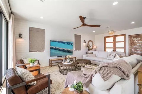 Living - 1000 68th Street Ocean Street Ocean, Marathon, FL 33050 photo 3 of 3
