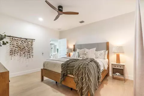 Bedroom - 1000 68th Street Ocean Street Ocean, Marathon, FL 33050 photo 1 of 14