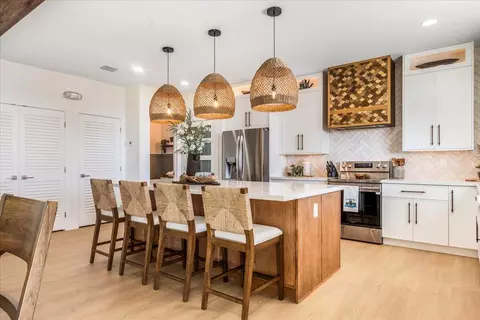 Kitchen - 1000 68th Street Ocean Street Ocean, Marathon, FL 33050 photo 4 of 5