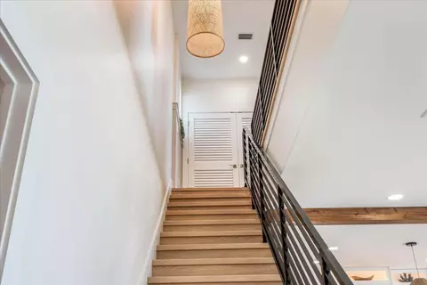 Entry Way - 1000 68th Street Ocean Street Ocean, Marathon, FL 33050 photo 3 of 5