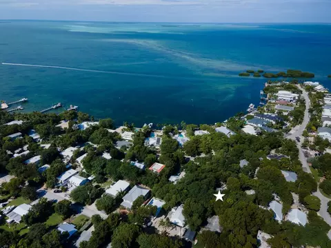 View/Area - 150 Apache St, Tavernier, FL 33070 photo 4 of 10
