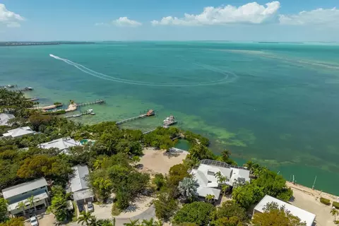 View/Area - 150 Apache St, Tavernier, FL 33070 photo 7 of 10
