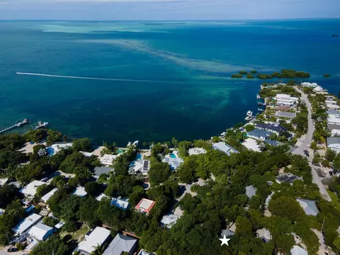 View/Area - 150 Apache St, Tavernier, FL 33070 photo 1 of 10